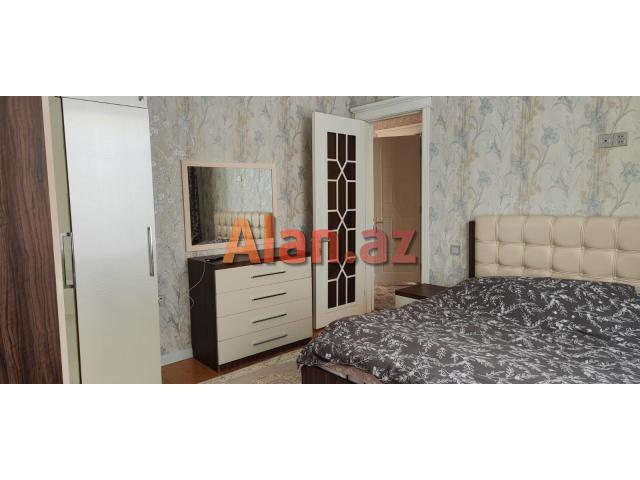 Albalıda həyət evi satılır