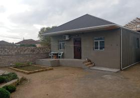 Maştağada həyət evi satılır