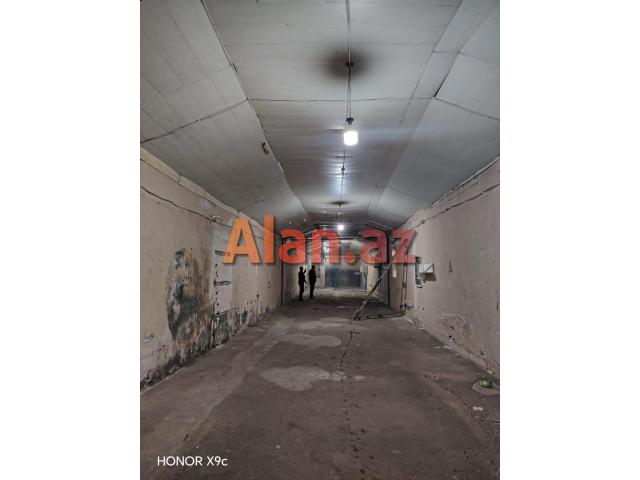 memmedoglular servizin yaxinliqinda 200kv anbar icareye verilir
