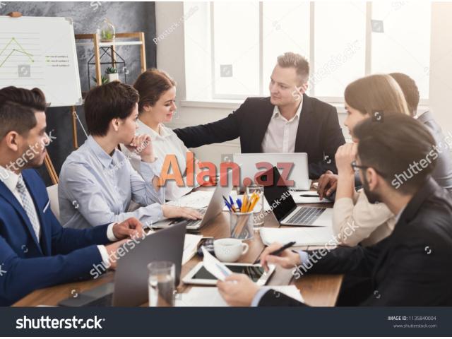 Məlumat Meneceri tələb olunur