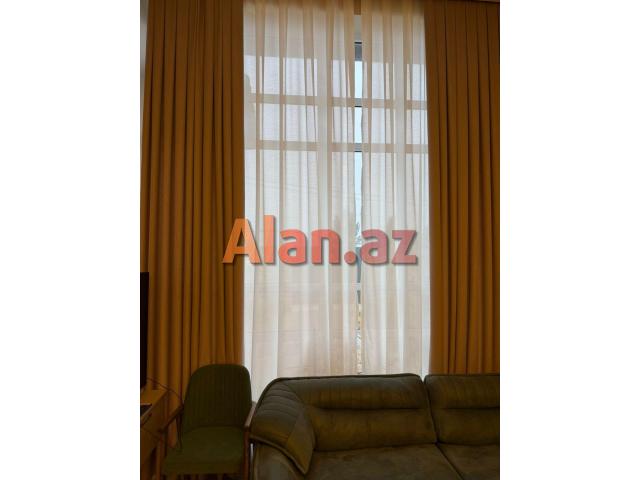 Buzovna Albalılıqda həyət evi satılır