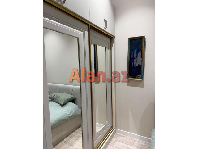 Buzovna Albalılıqda həyət evi satılır