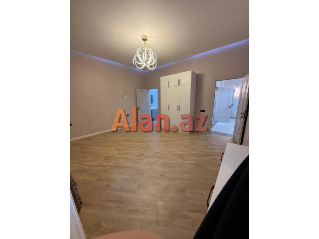 Mərdəkanda bağ evi satılır