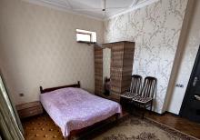 Şüvəlanda bağ evi satılır