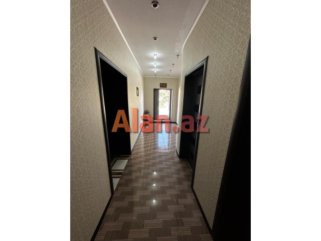 Şüvəlanda bağ evi satılır