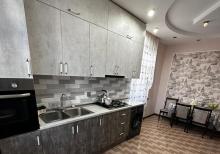 Şüvəlanda bağ evi satılır