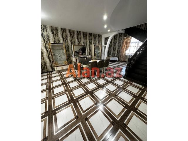 Şüvəlanda bağ evi satılır