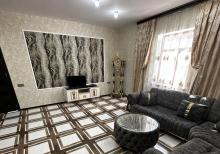 Şüvəlanda bağ evi satılır