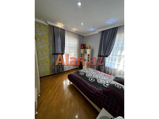 Şüvəlanda bağ evi satılır