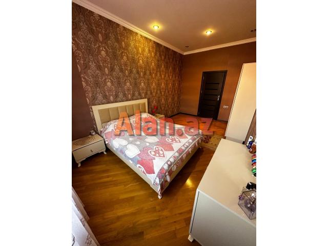 Şüvəlanda bağ evi satılır