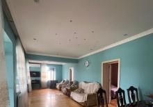 Bilgəhdə həyət evi satılır