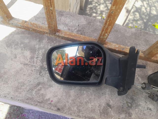 Avtomobil güzgüleri