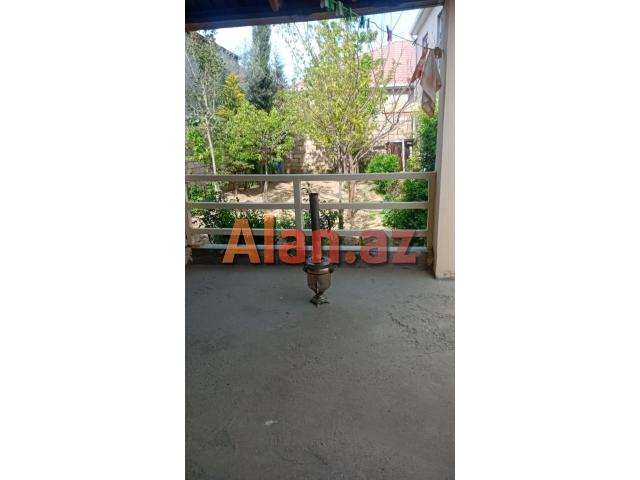 Məhəmmədi qəsəbəsində həyət evi satılır