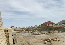 Qaradağ rayon korğoz qəsəbəsi 3 sot torpaq satlır.