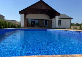 Albalılıqda həyət evi satılır