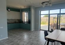 Albalılıqda həyət evi satılır