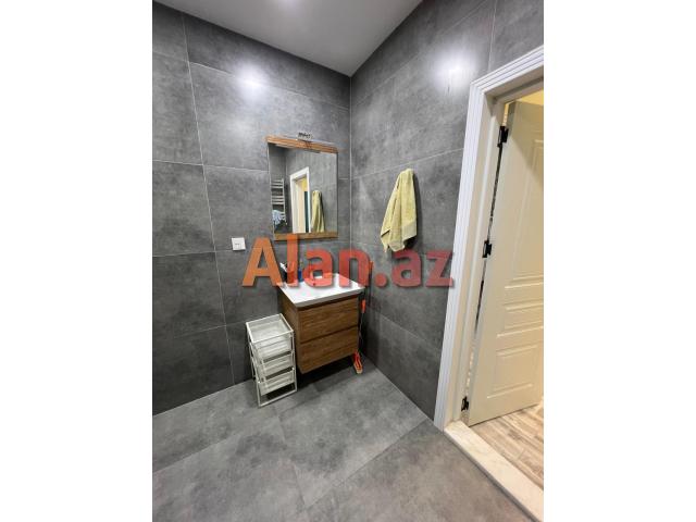 Albalılıqda həyət evi satılır