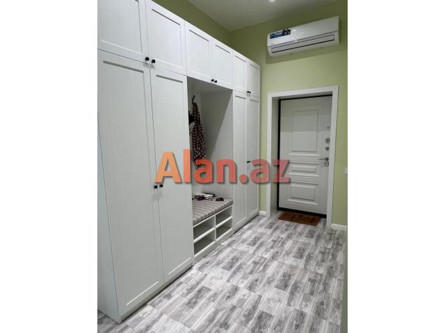 Albalılıqda həyət evi satılır