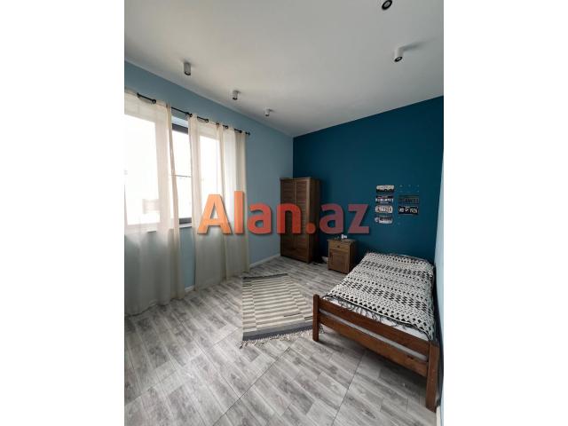 Albalılıqda həyət evi satılır