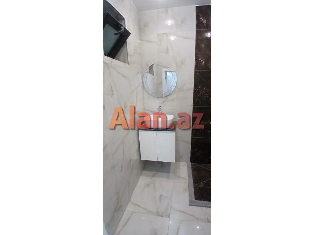 Şüvəlanda həyət evi satılır