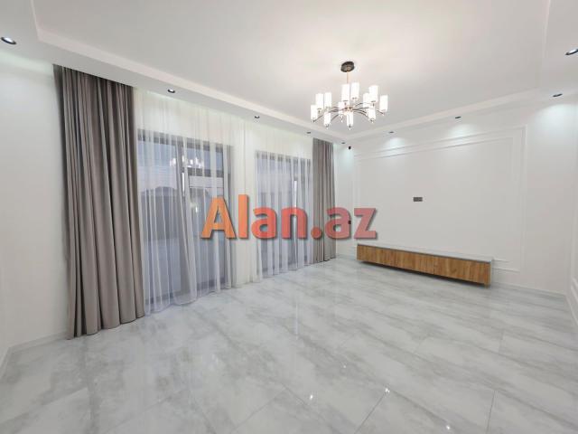 Mərdəkanda  bağ evi satılır
