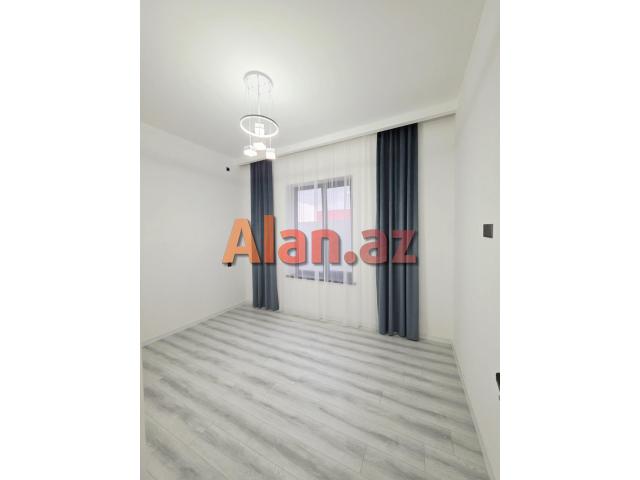 Mərdəkanda  bağ evi satılır