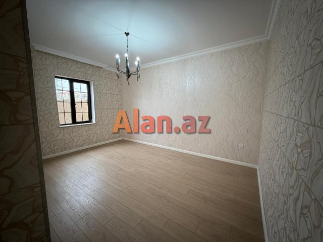 Mərdəkanda bağ evi satılır