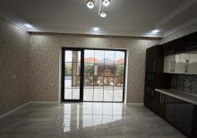 Mərdəkanda bağ evi satılır