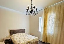 Şüvəlanda bağ evi satılır
