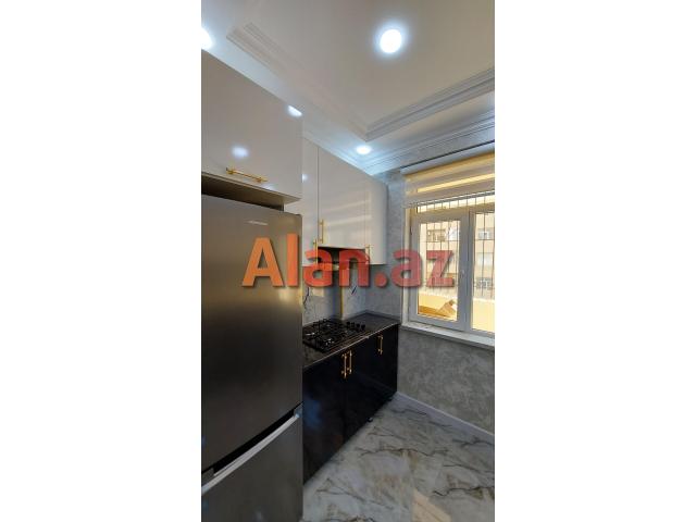 Satılır   2 otaqlı Mənzil  Aaaf  parkda
