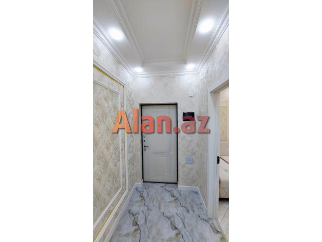 Satılır   2 otaqlı Mənzil  Aaaf  parkda