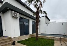 Mərdəkanda villa satılır