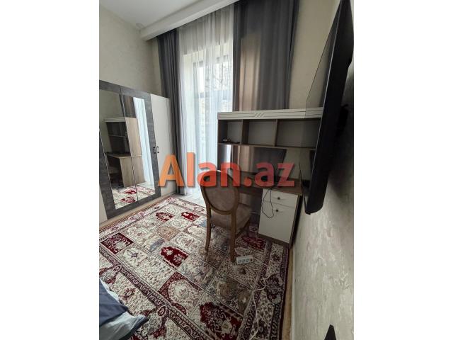 Mərdəkanda villa satılır