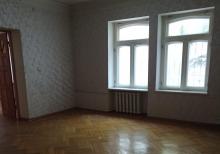8ci mik 3 mertebeli 12 otaqli villa icareye verilir