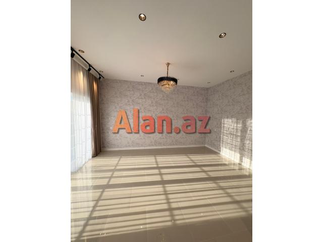 Şüvəlanda bağ evi satılır