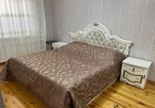 Qalada həyət evi