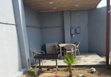Qalada həyət evi