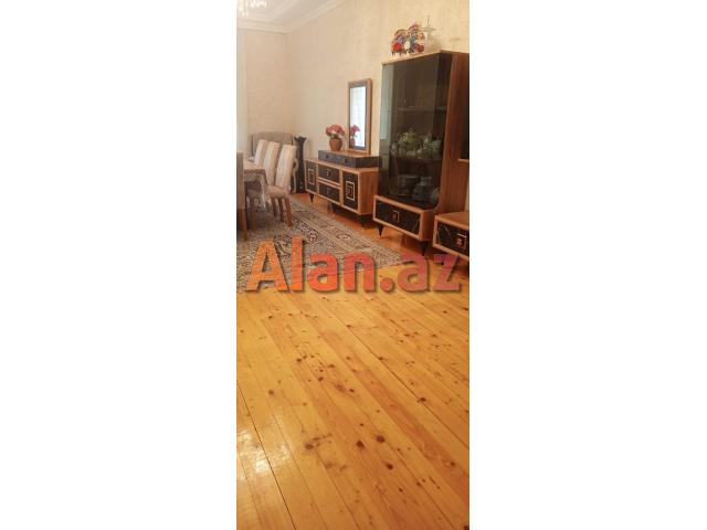 Buzovnada bağ evi satılır