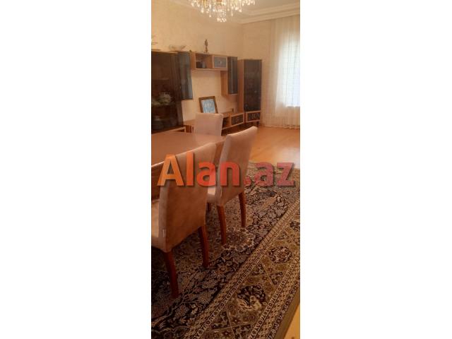 Buzovnada bağ evi satılır
