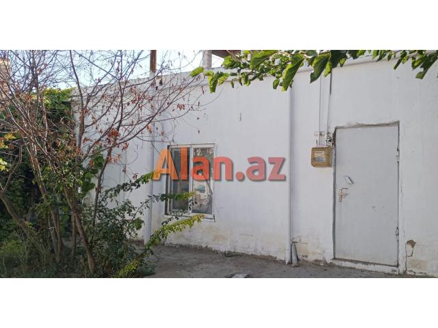 Buzovnada bağ evi satılır