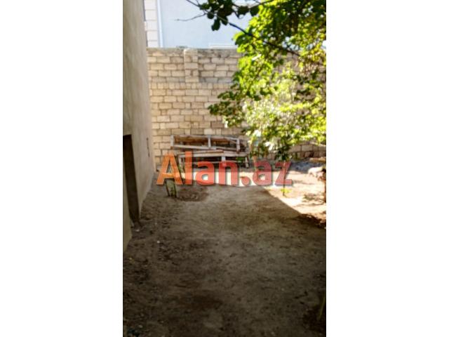 Buzovnada bağ evi satılır