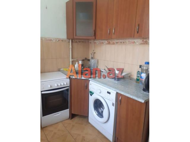 Azadliq pr 4 de 2 otaqli menzil satilir