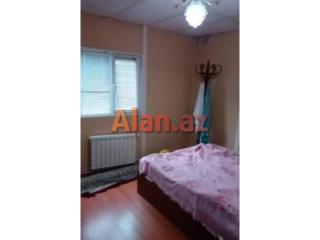 Ismayillinin Buynuz kendinde 4 otaqli heyet evi satilir