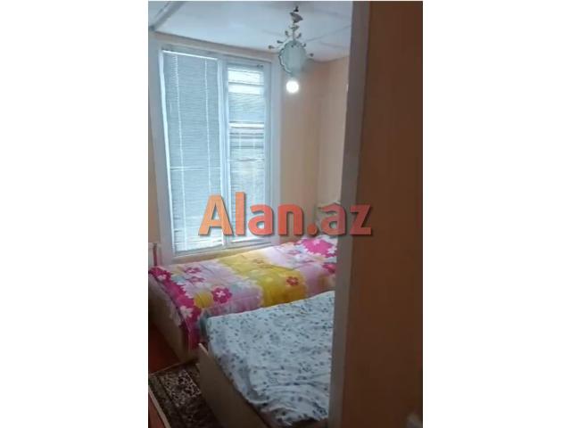 Ismayillinin Buynuz kendinde 4 otaqli heyet evi satilir