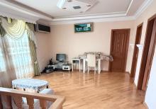 Binədə həyət evi satılır