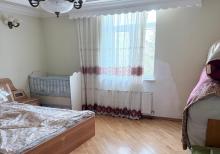Binədə həyət evi satılır