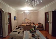 Buzovnada Albalılıqda ev satılır