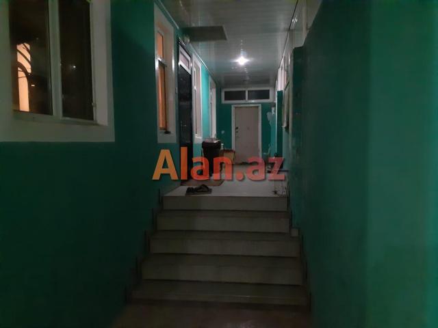 Buzovnada Albalılıqda ev satılır