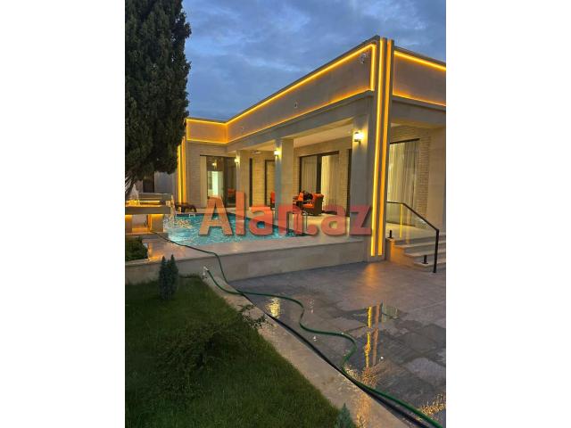 Mərdəkanda villa satılır