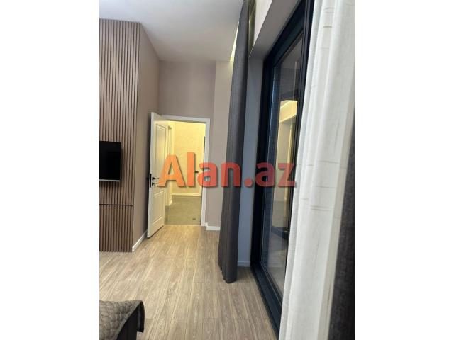 Mərdəkanda villa satılır